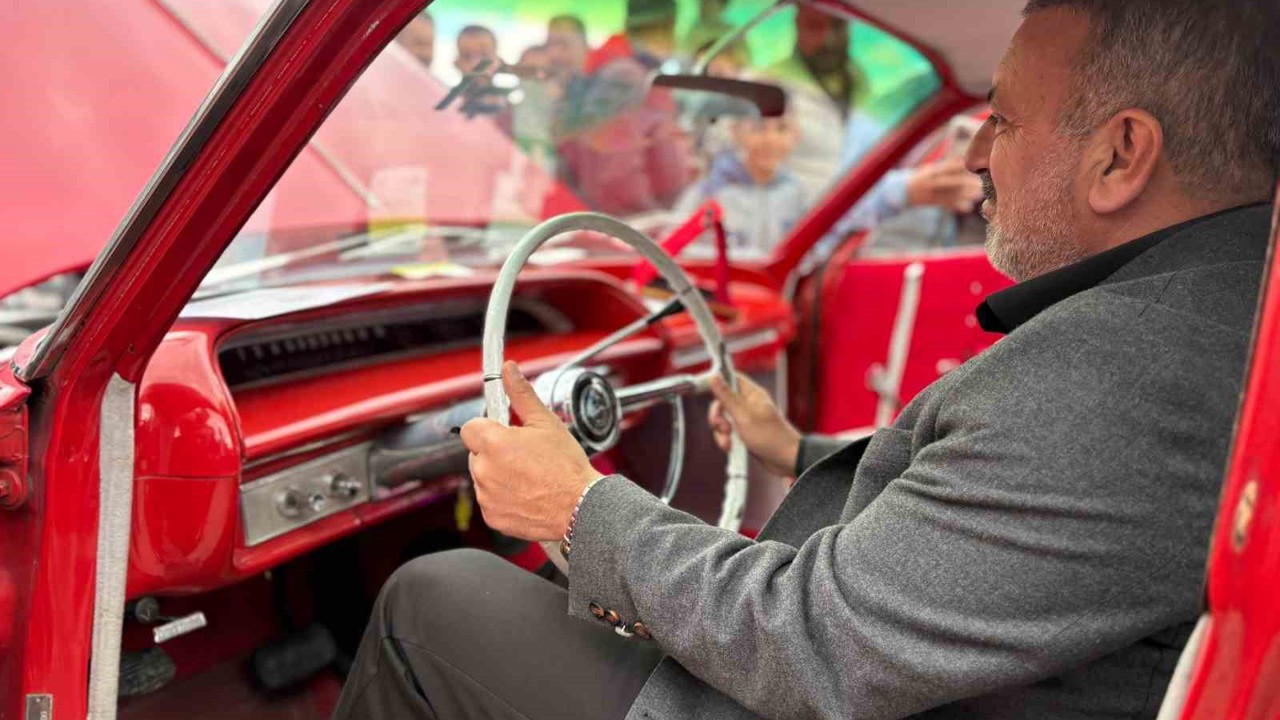 Modifiye tutkunları Sincan Park’ta buluştu
