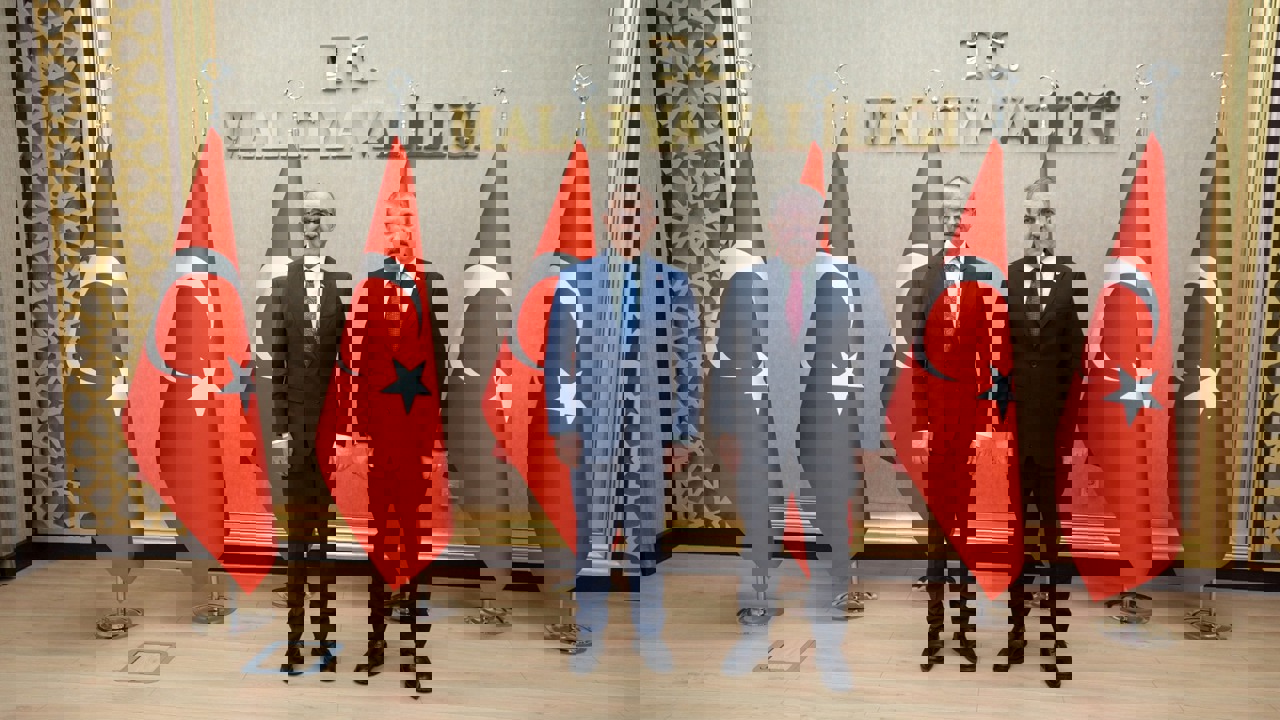 Genel Başkan Mustafa Destici Malatya’da: Vali Yavuz’u Ziyaret Etti, Şehitliklerde Dua Etti