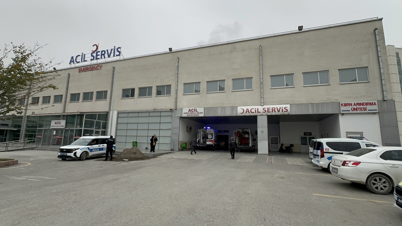 Karşıdan Karşıya Geçen Yayaya Otomobil Çarptı: 1 Ölü