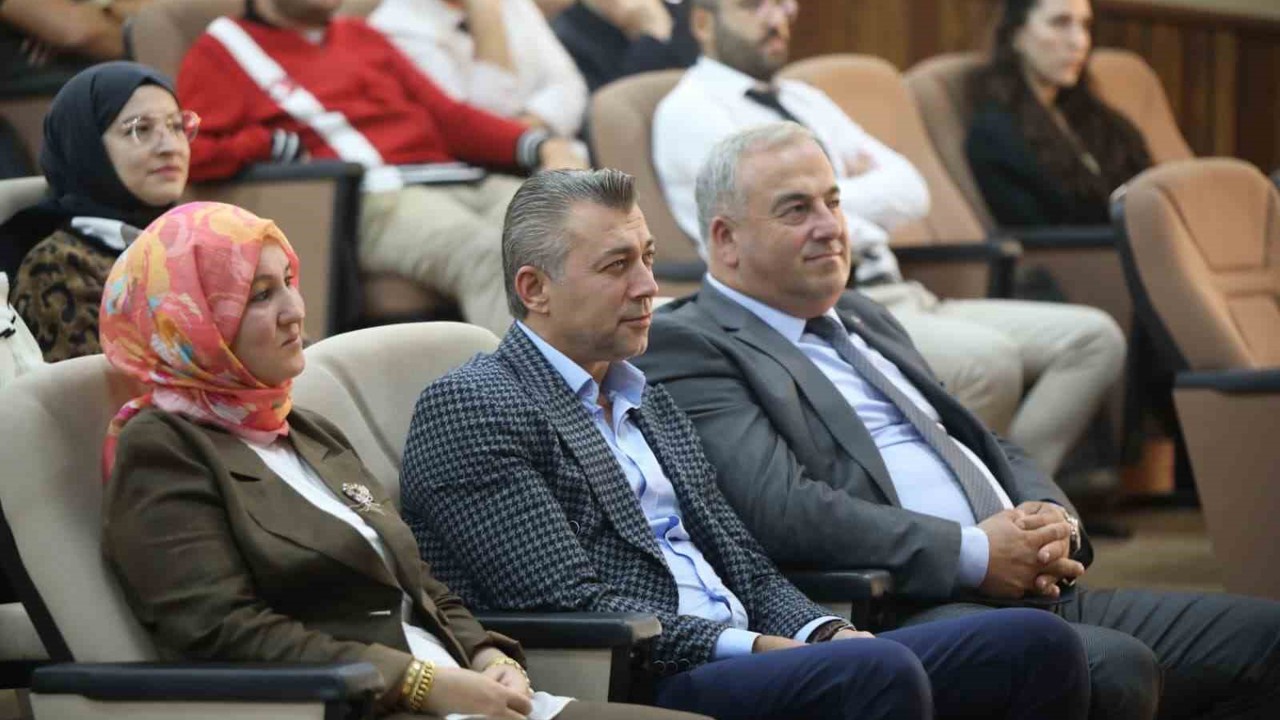 Erenler’de afet bilinci eğitimleri sürüyor

