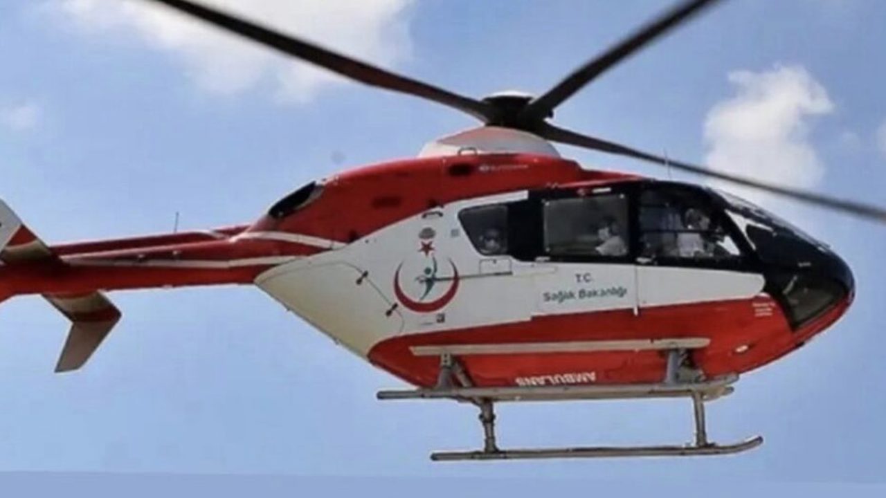 Darende’de Kalp Krizi Geçiren Hasta Helikopter Ambulansla Sevk Edildi