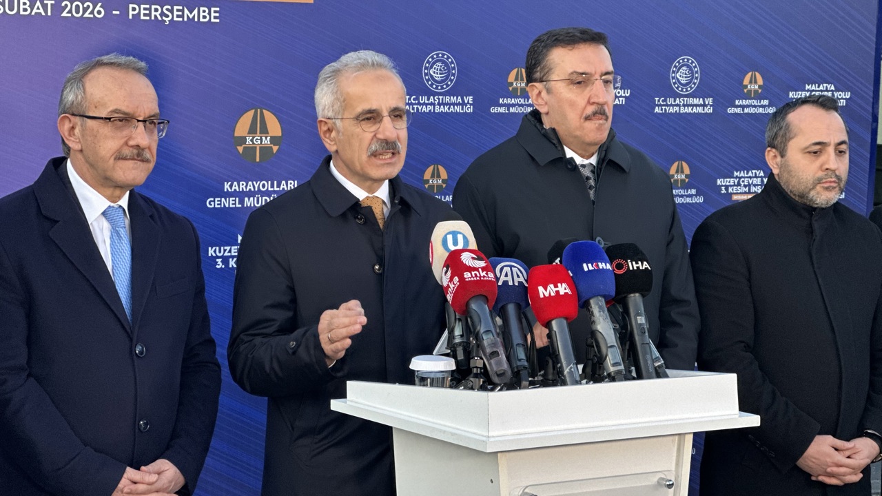 Ulaştırma ve Altyapı Bakanı Abdulkadir Uraloğlu, Malatya Kuzey Çevre Yolu’nun ka