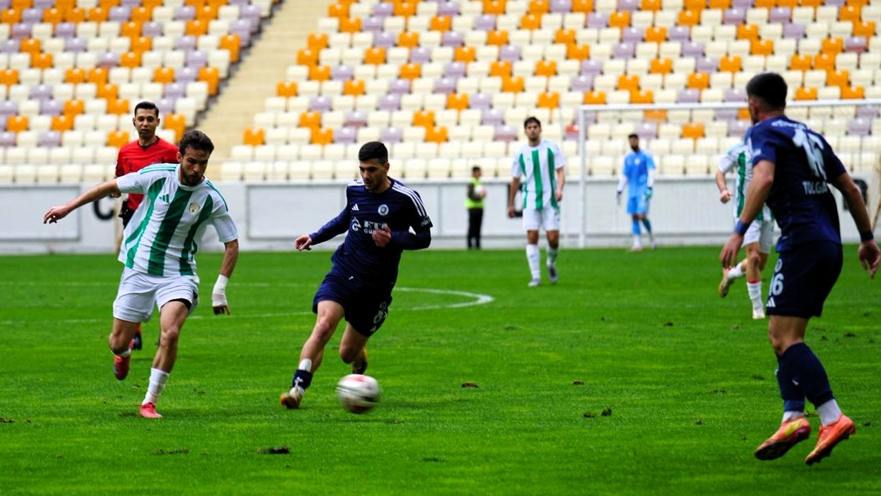 Yeşilyurtspor Umut Tazeledi: Kritik Maçtan 3 Puanla Çıktı