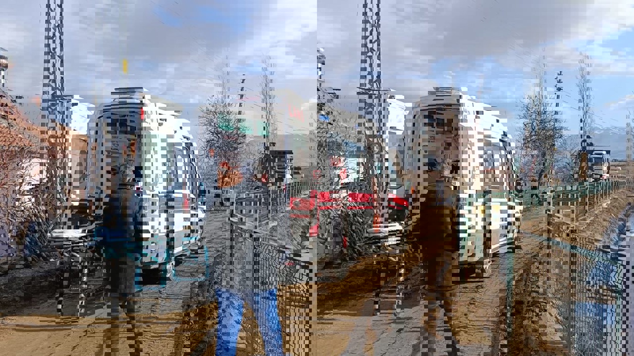 Doğanşehir’de TOKİ Çalışmasında Göçük: 2 İşçi Yaralandı