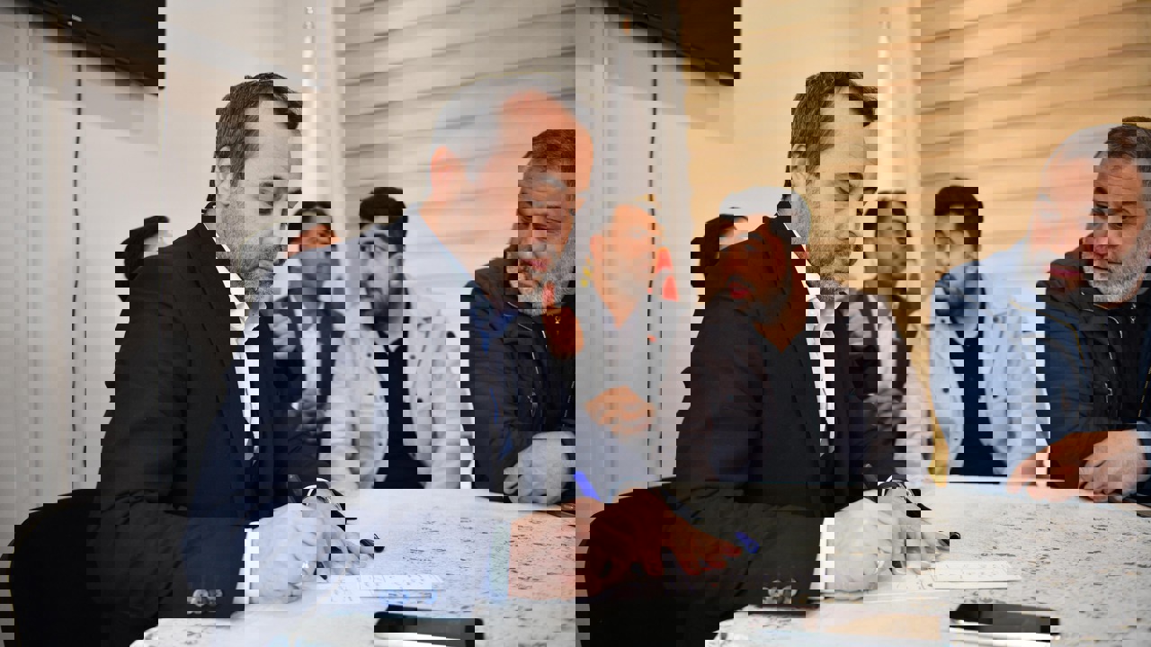 Milletvekili Babacan Muhtarlarla Bir Araya Geldi