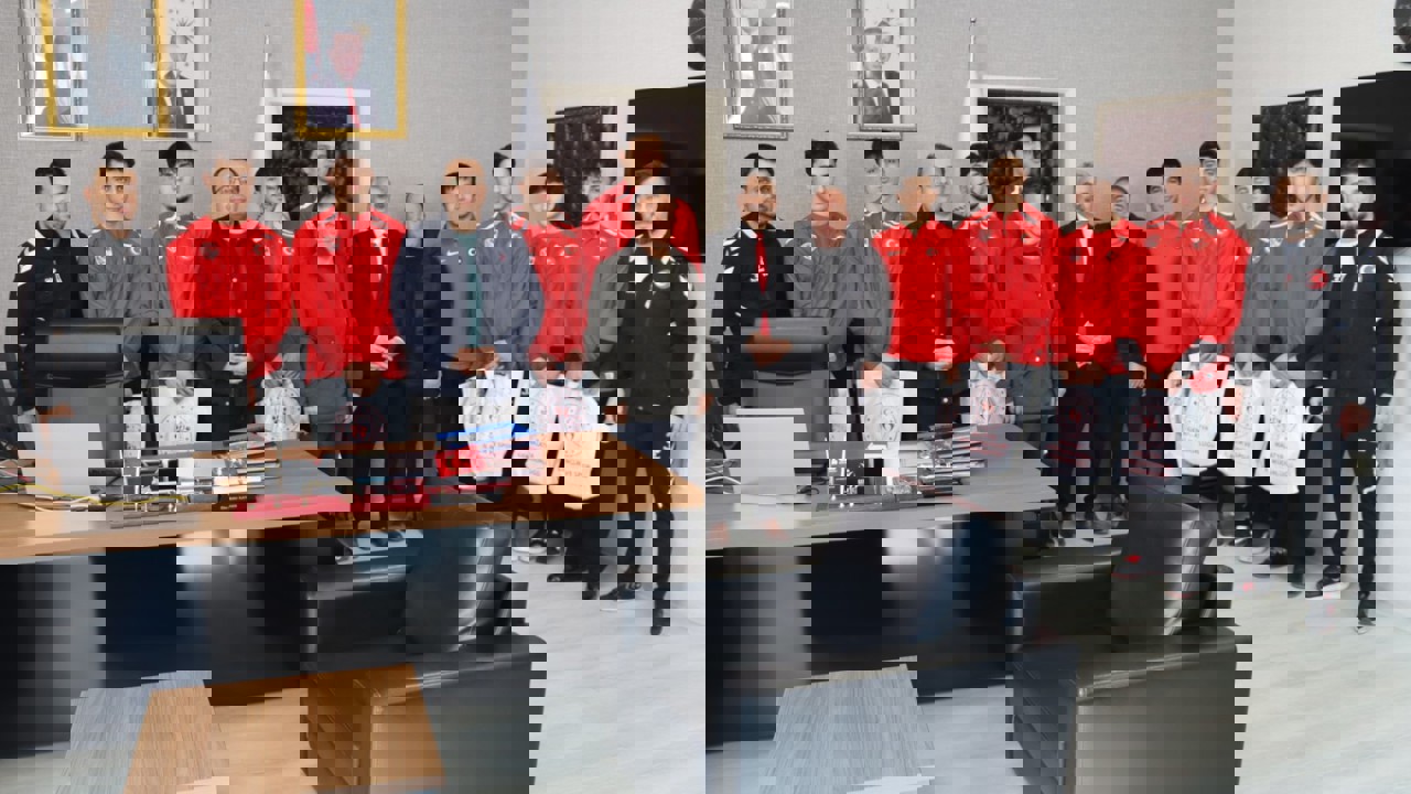 Grekoromen güreşte farklı yaş kategorilerindeki Türkiye şampiyonalarında Malatya