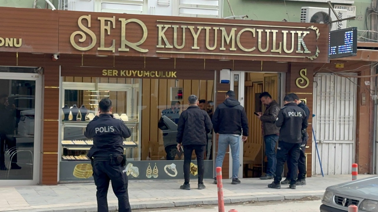 Kuyumcuda ki Soygun Girişimine 3 Tutuklama