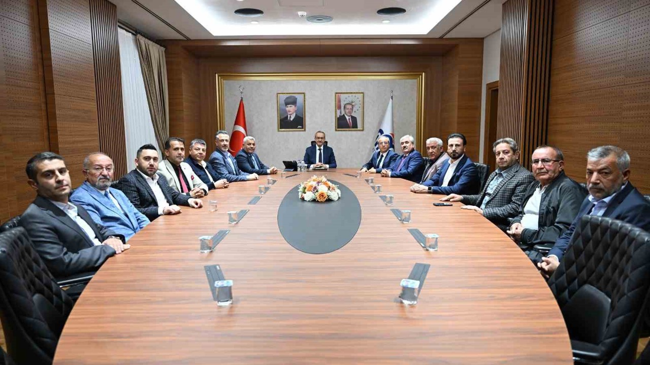 TSO heyeti Vali Seddar Yavuz ile bir araya geldi
