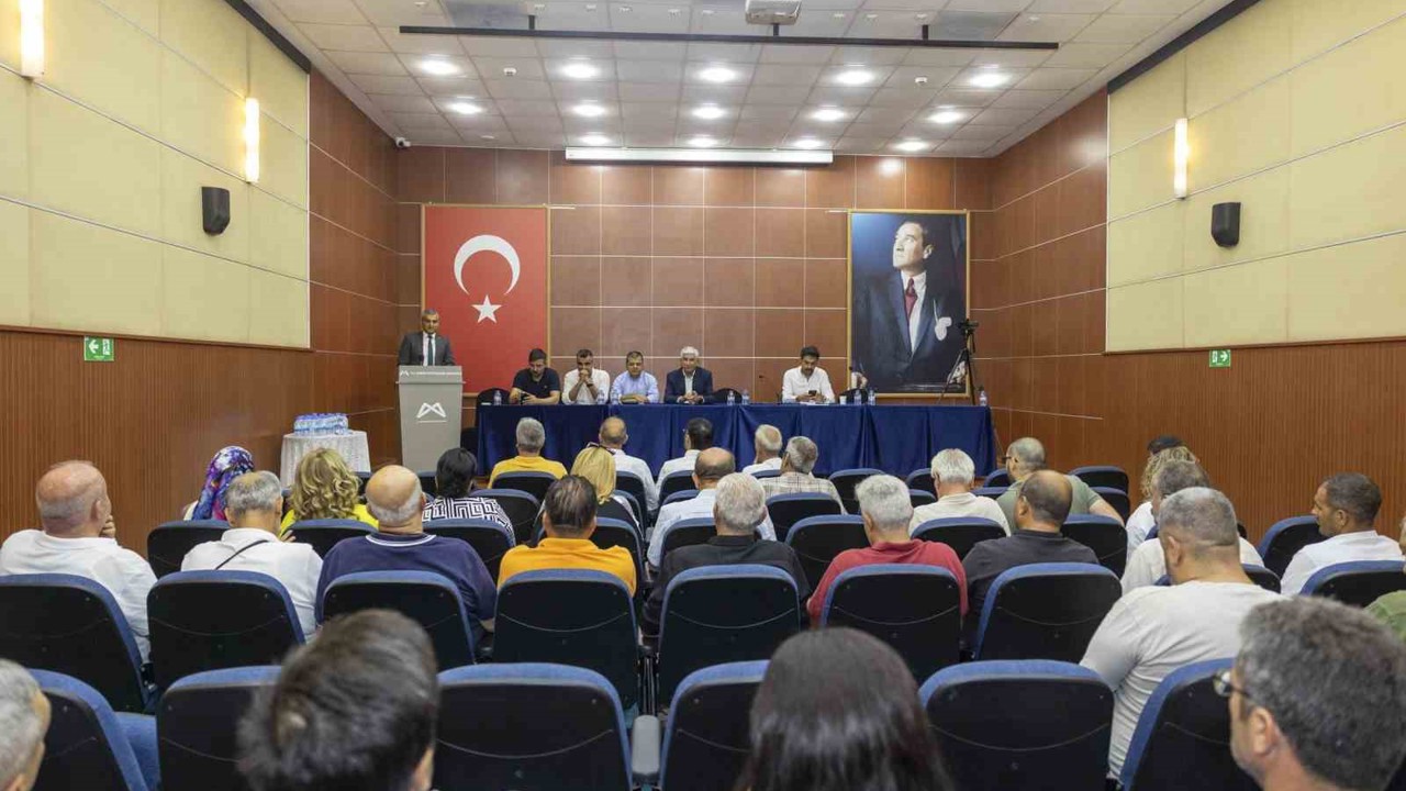 Mersin’de muhtarlarla istişare toplantısı düzenlendi
