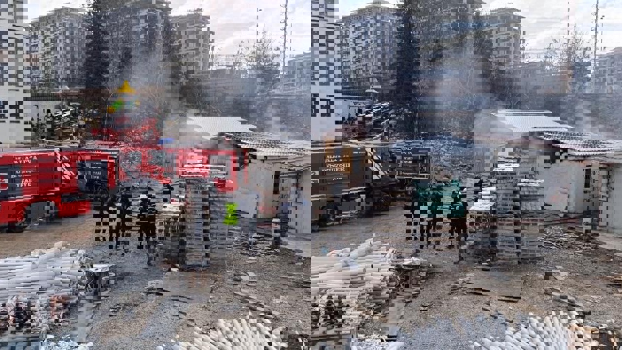 İşçilerin Kaldığı Konteynerde Yangın Paniği