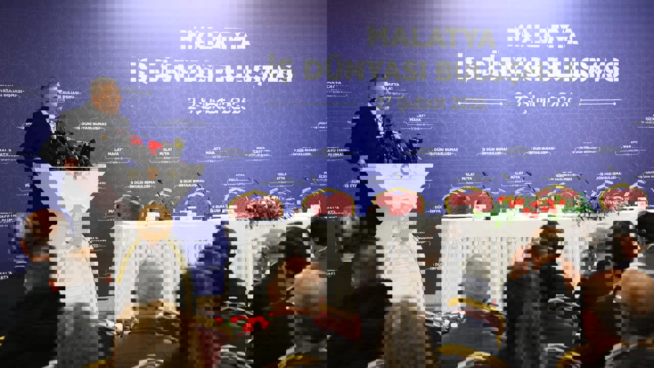 Malatya İş Dünyası Buluşmasında Başkan Sadıkoğlu, Esnaf ve Sanayicinin Taleplerini Cumhurbaşkanı Yardımcısına İletti