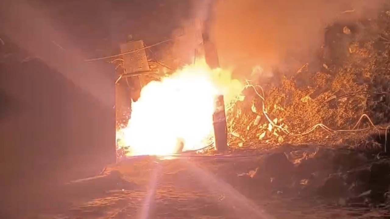 Pütürge’de İşçi Konteynerlerinde Yangın Paniği