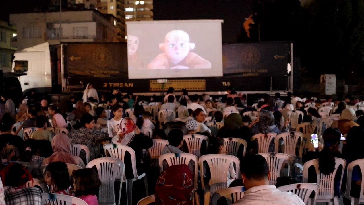 Akdeniz’de Kültür Yolu Festivali yoğun ilgiyle başladı
