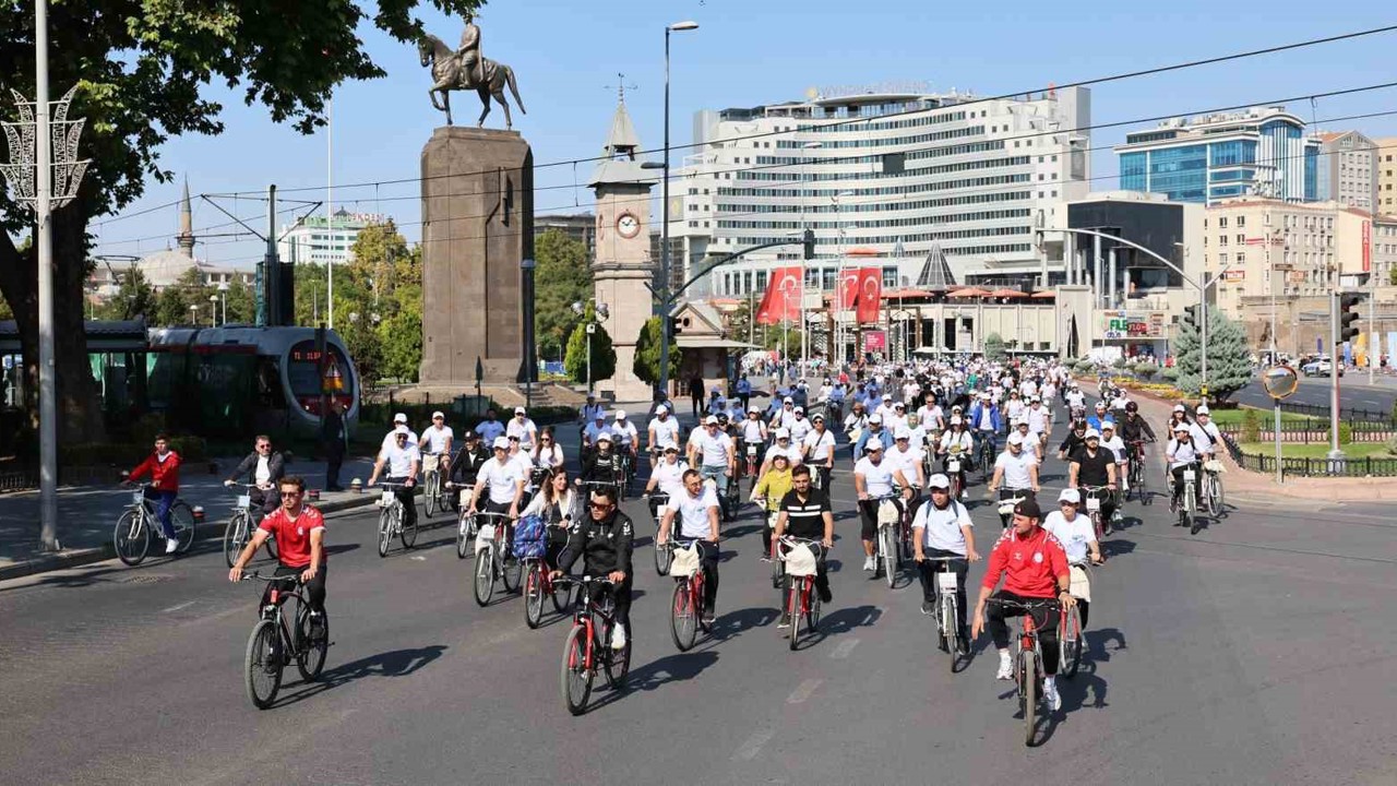Pedallar, sürdürülebilir yarınlar için çevrildi
