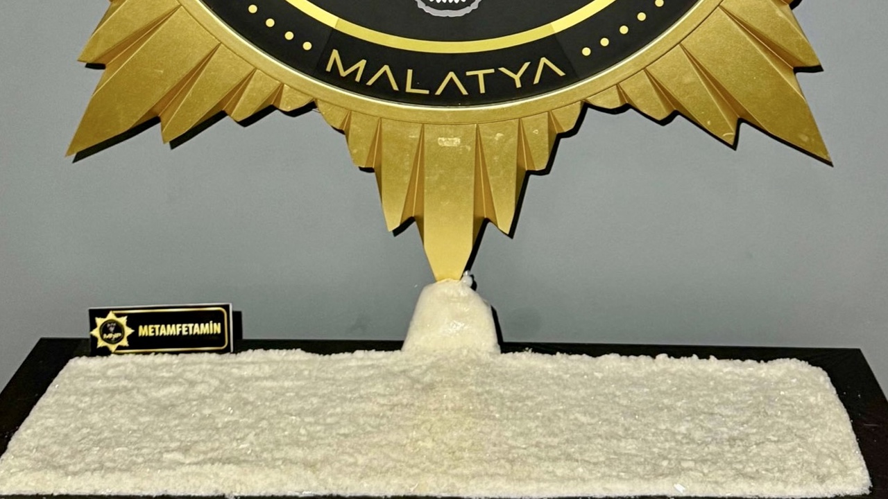 Yolcu Otobüsünde 11 Kilo 400 Gram Metamfetamin Ele Geçirildi