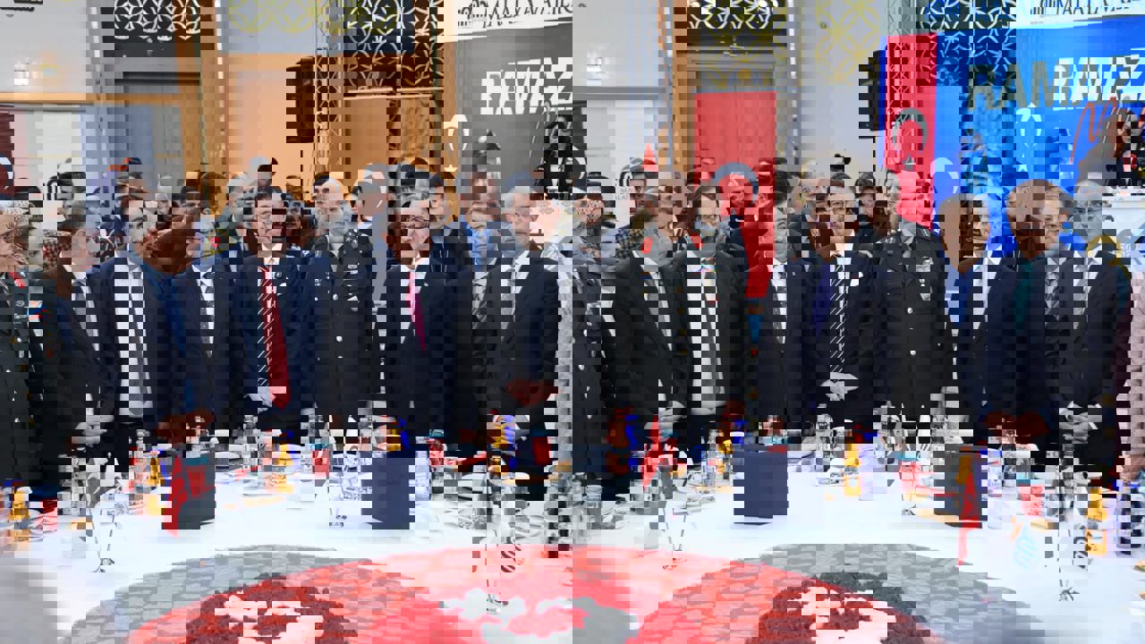 Malatya’da Bayramlaşma Programında Birlik Ve Dayanışma Mesajı