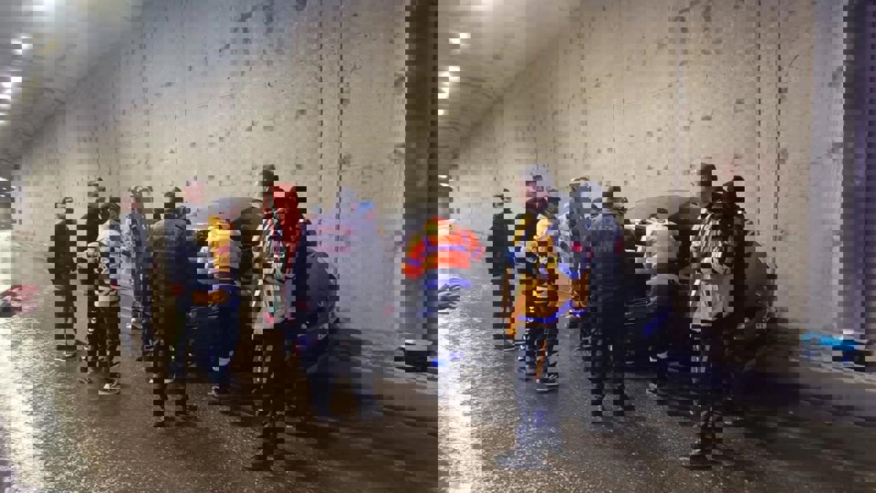 Erkenek Tünelinde Kaza: 1 Yaralı