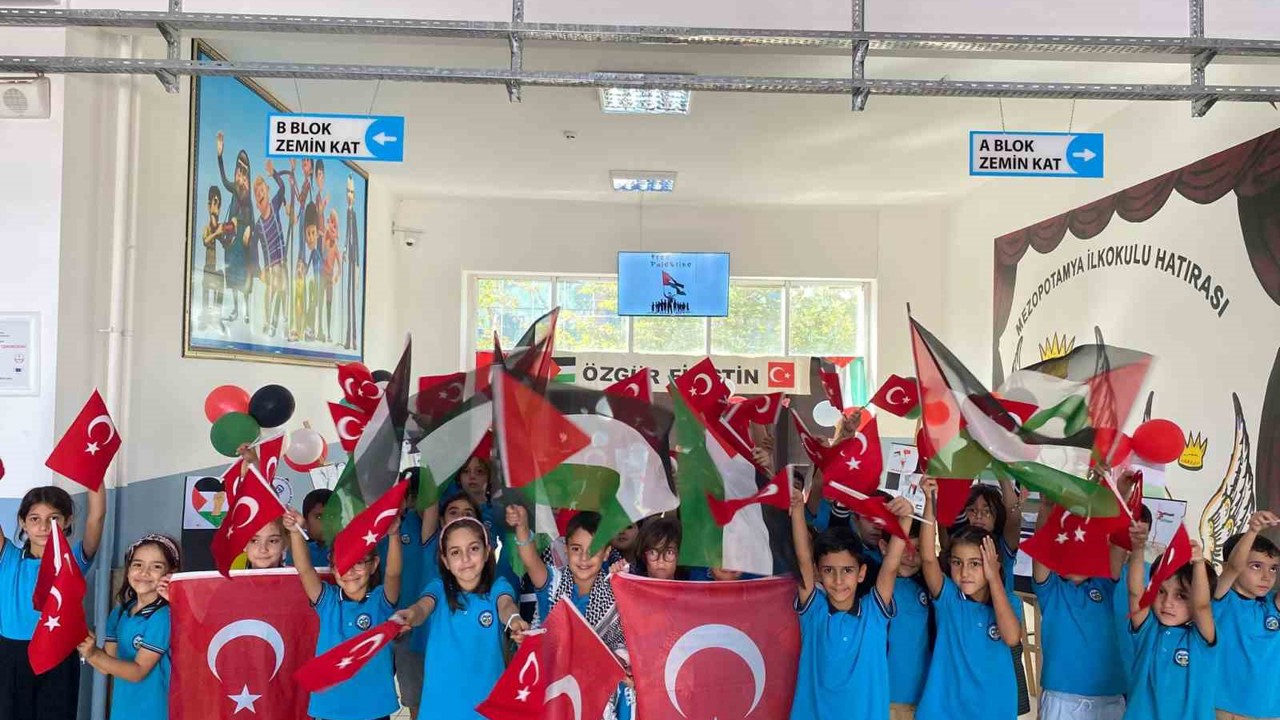 Diyarbakır’da ilkokul öğrencilerinden Filistin’e destek
