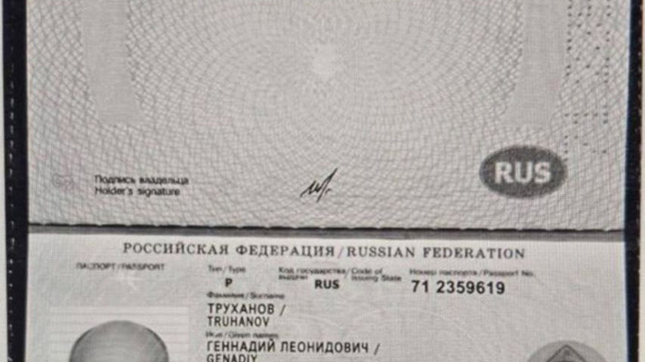 Zelenskiy, Odessa Belediye Başkanı Trukhanov’un Ukrayna vatandaşlığını iptal etti
