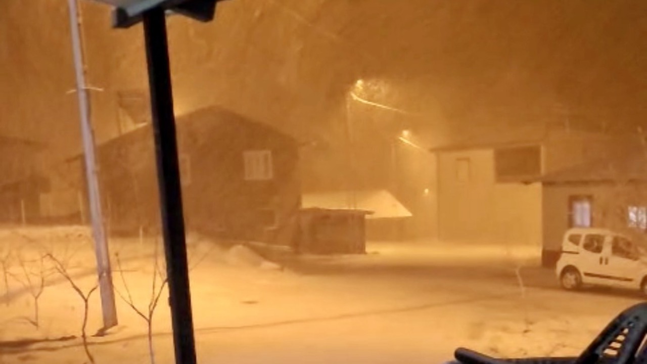 Malatya’nın Darende ilçesine bağlı Yarımca Mahallesi’nde kar yağışı etkili olmay