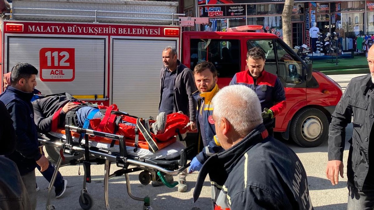 İnşaatta Asansör Boşluğuna Düşen İşçi Yaralandı