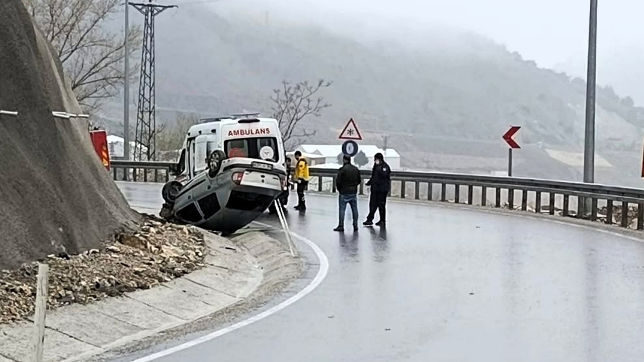 Doğanşehir’de Otomobil Takla Attı: 5 Kişi Yaralandı