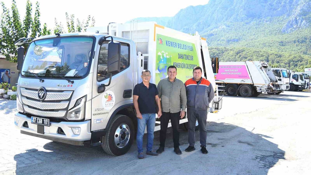 Kemer Belediyesi araç filosu büyüyor
