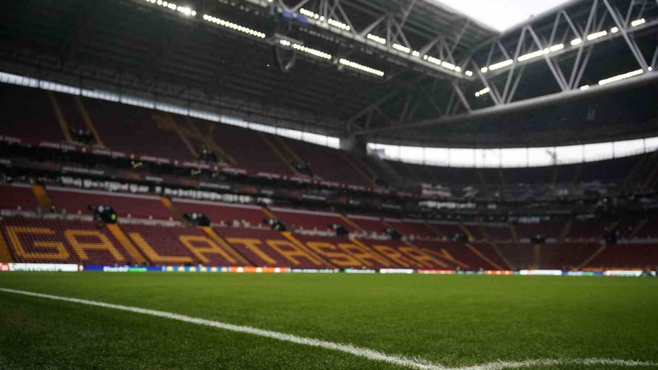RAMS Park’ta 16. Galatasaray - Beşiktaş derbisi
