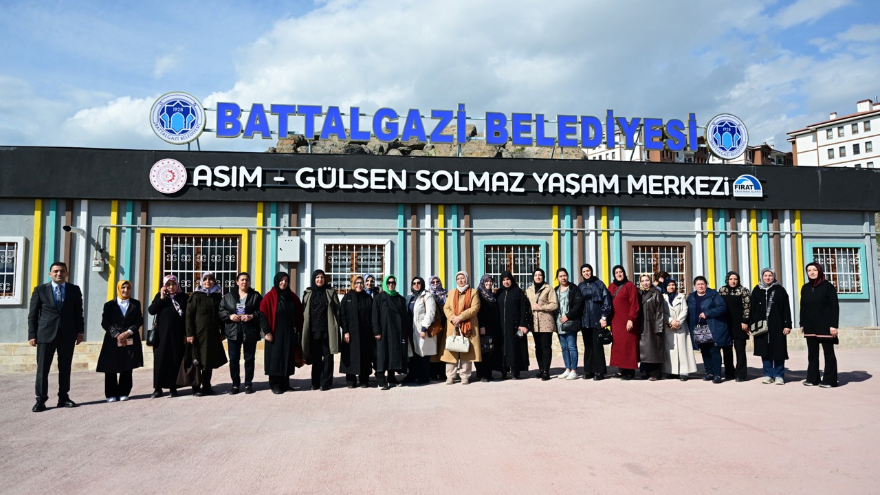 Battalgazi’de Projeler Kadın Kollarına Tanıtıldı