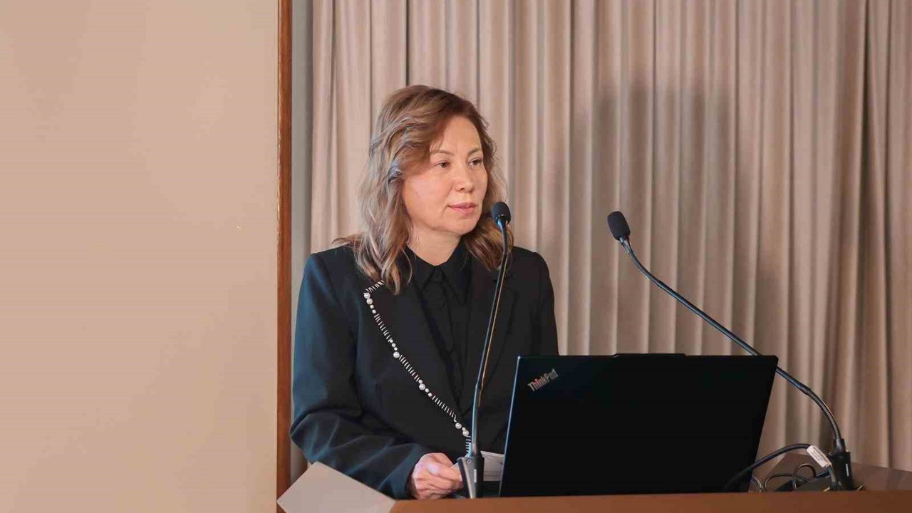 OMÜ Rektörü Prof. Dr. Fatma Aydın’a "Yılın Üstün Başarı Ödülü"
