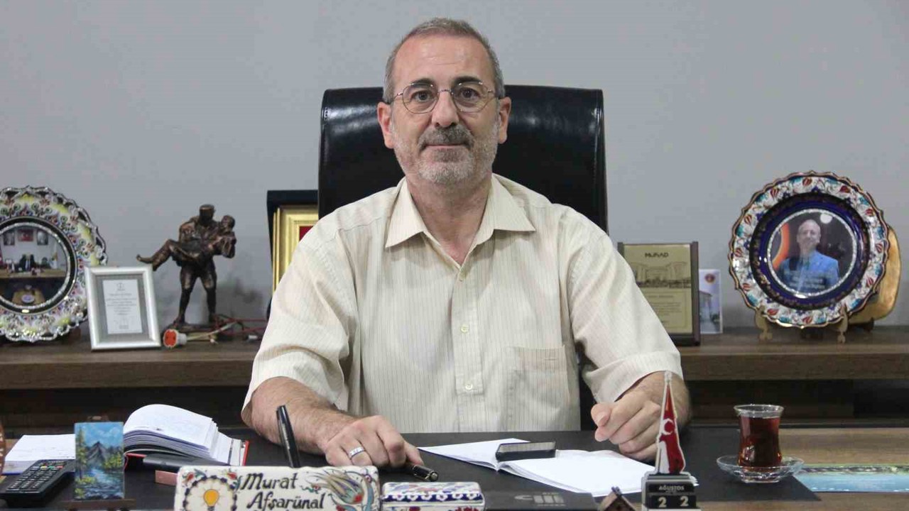 Başkan Murat Afşarünal’dan Zafer Meydanı’ndaki yiyecek standlarına tepki
