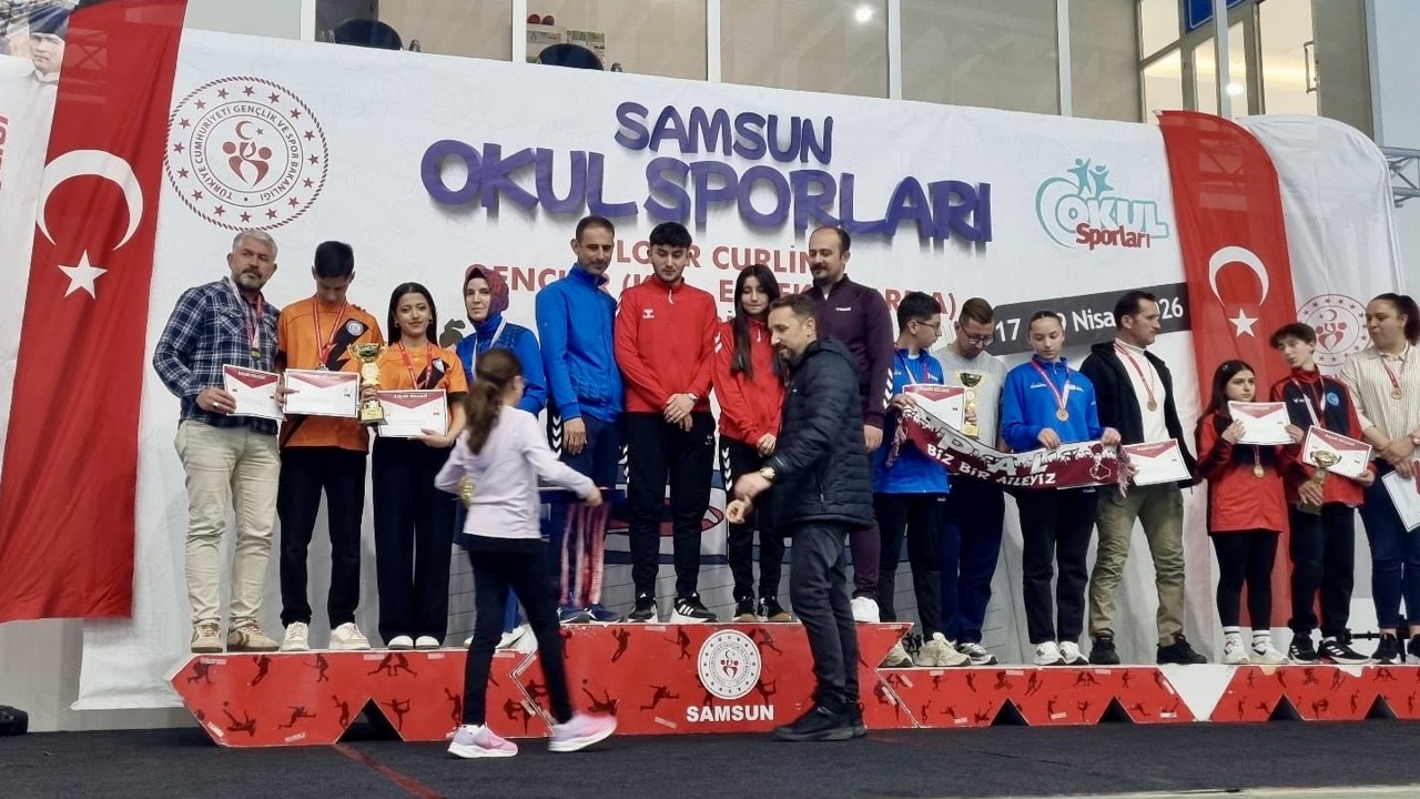 Malatya’dan Türkiye Çapında Büyük Başarı: Floor Curling’de İkincilik Geldi