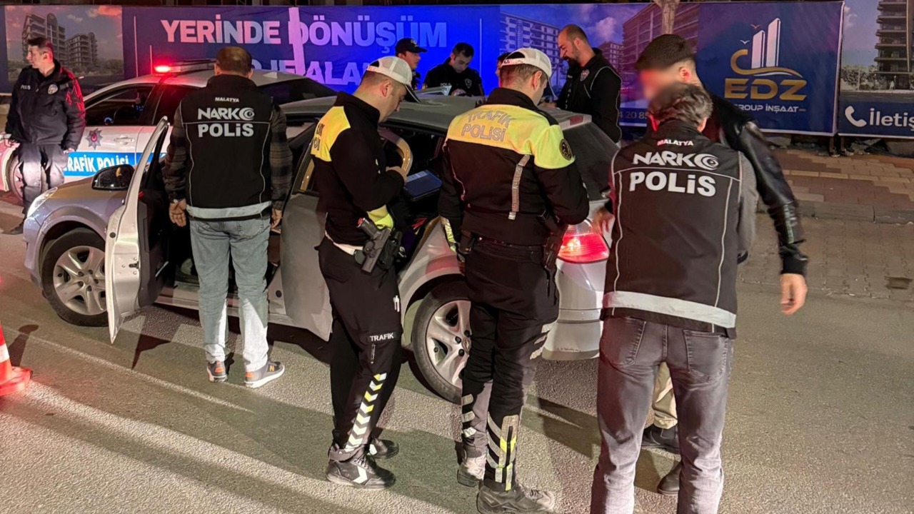 Malatya’da Vali Seddar Yavuz başkanlığında gerçekleştirilen İl Güvenlik ve Asayi