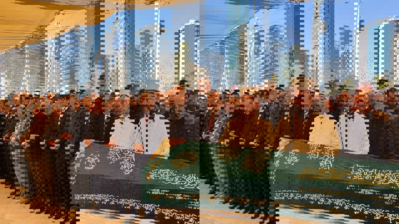 Malatya’nın Duayen Tekstilcisi Mahmut Çalık’a Veda