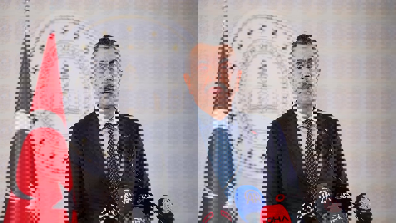 Bakan Tekin: “Güvenli Okul İklimi İçin Topyekûn Tedbirleri Kararlılıkla Uyguluyoruz”