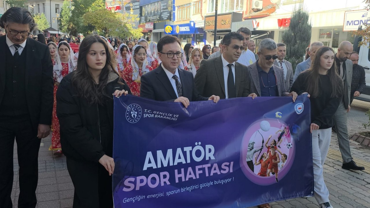 Kütahya’da Amatör Spor Haftası coşkusu
