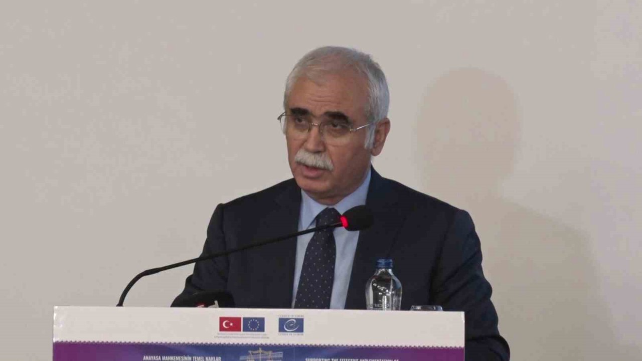 AYM Başkanı Özkaya: "Adalet terazisi, hakim ve savcıların elindedir. Bu terazi, dünyadaki en hassas terazidir"

