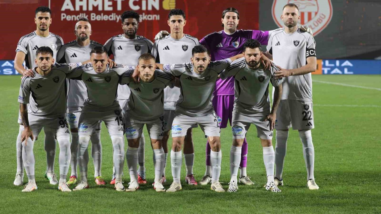 Erzurumspor’da borç engeli tamamen kalktı
