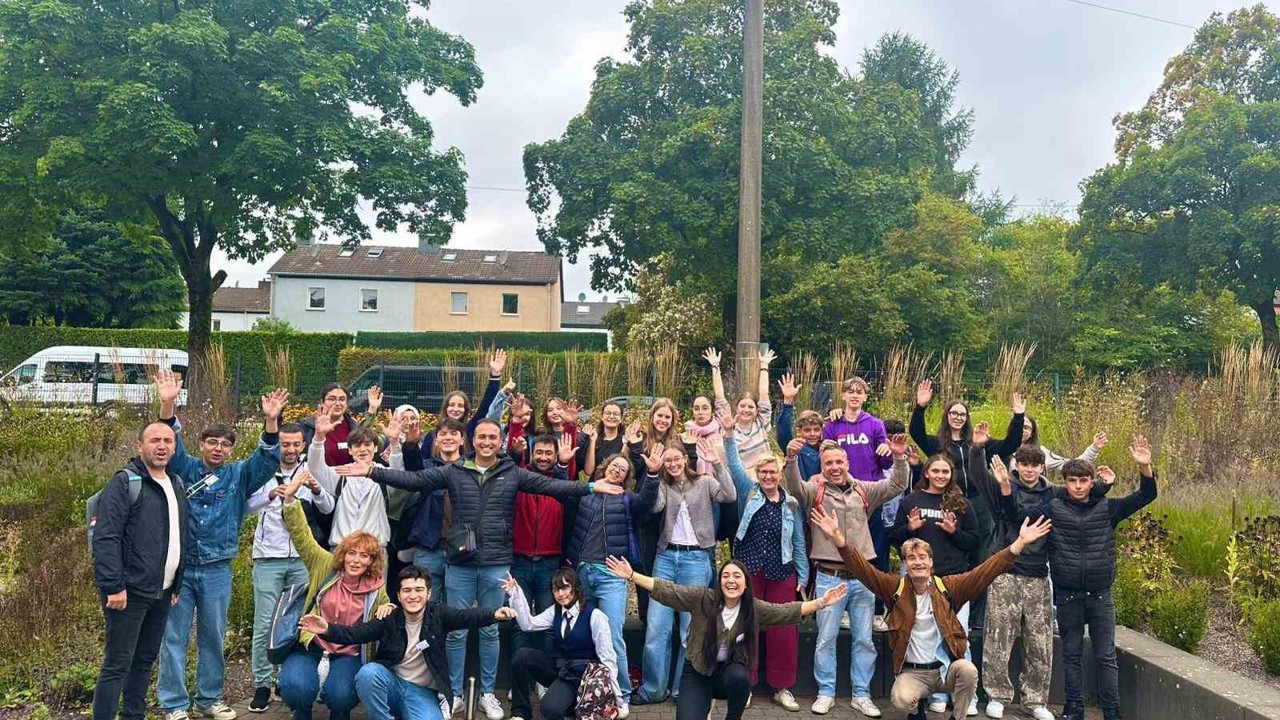 15 Temmuz Şehitler Fen lisesi Solingen’den döndü
