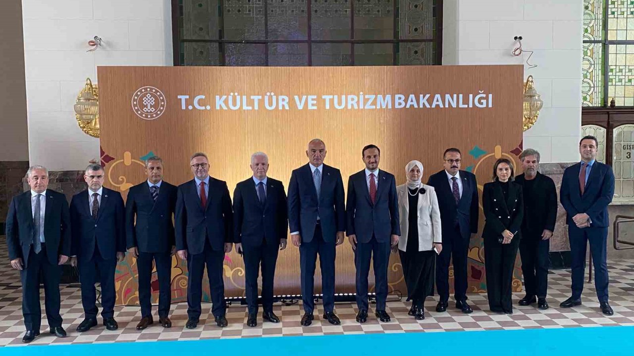 Kütür ve Turizm Bakanı Ersoy: "Haydarpaşa ve Sirkeci Garı bizlere Sultan 2. Abdülhamid’in mirası ve emaneti"
