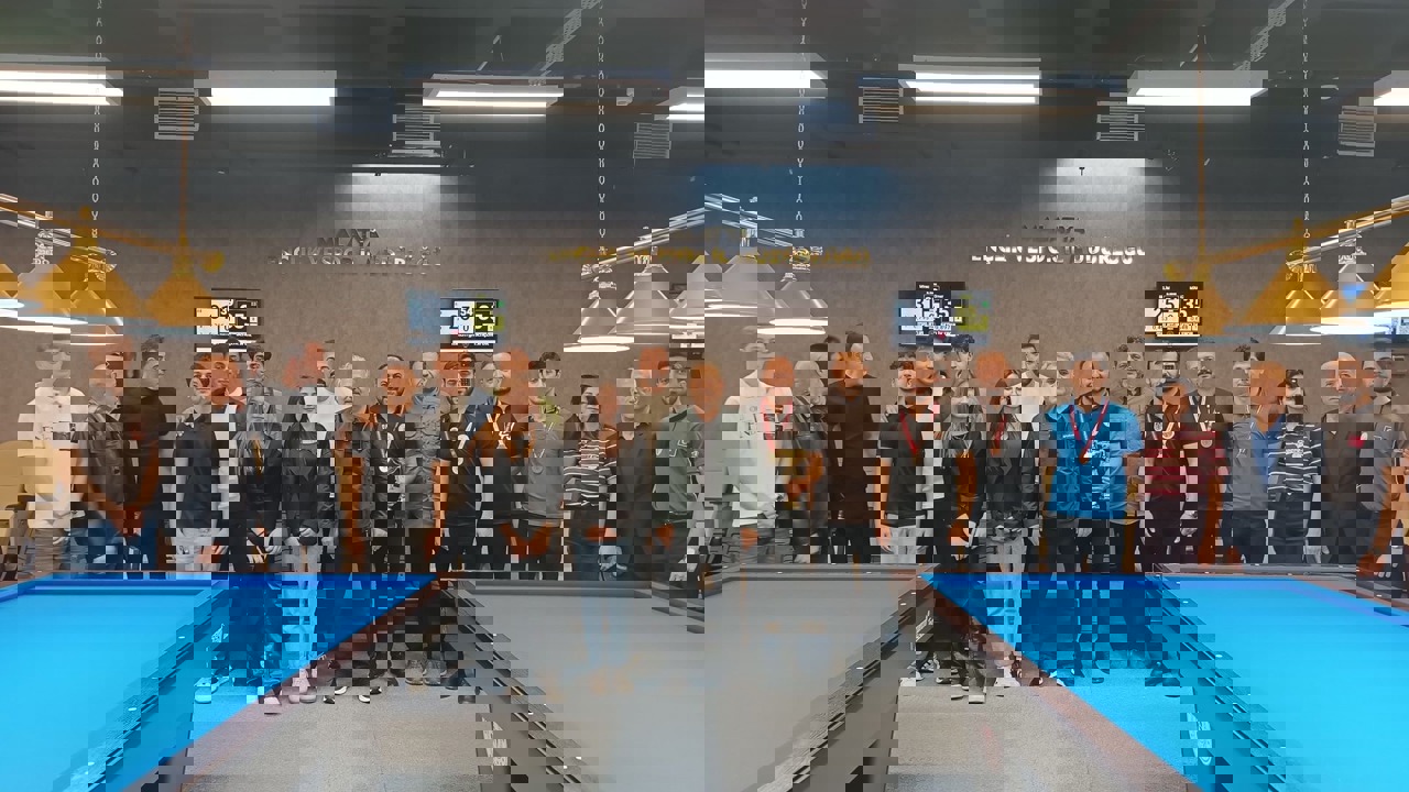 23 Nisan 3 Bant Bilardo Şampiyonası Sona Erdi