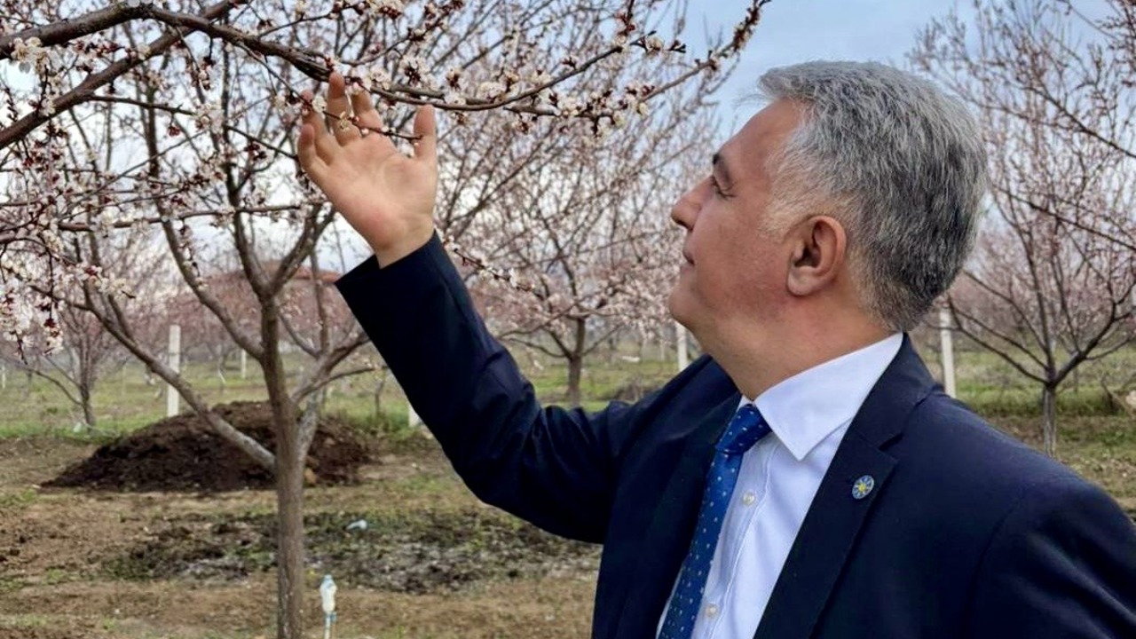 Karakurt: “Kayısıyı Korumak Malatya’nın Geleceğini Korumaktır”