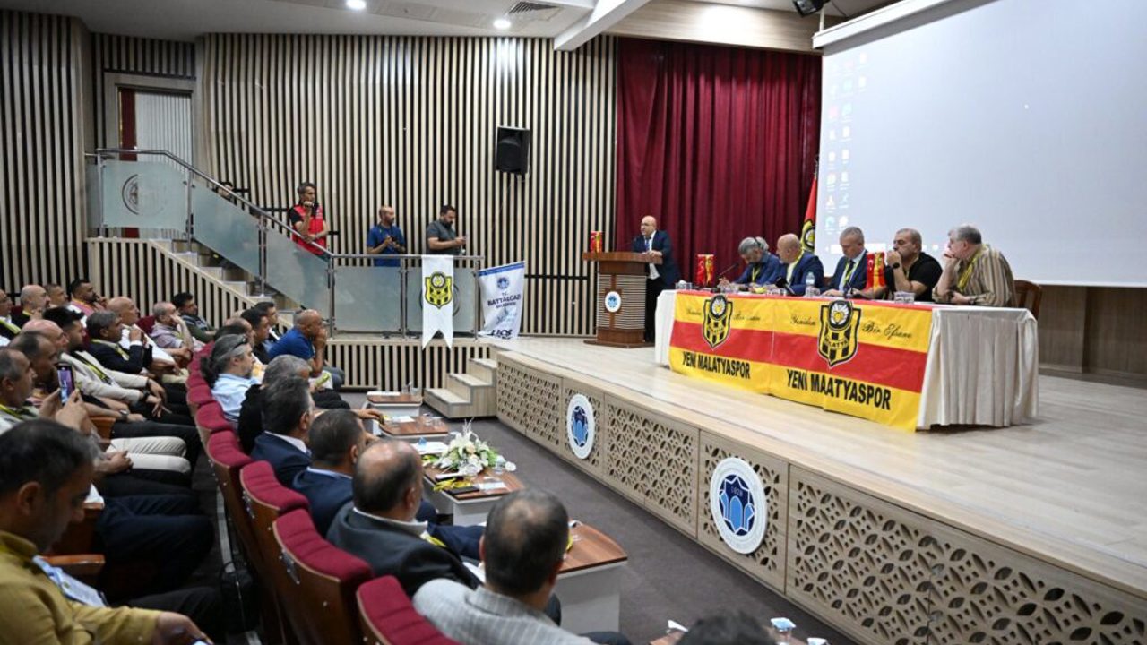 TFF 2.Lig'den bir alt lige düşen Yeni Malatyaspor, olağanüstü seçimli genel kuru