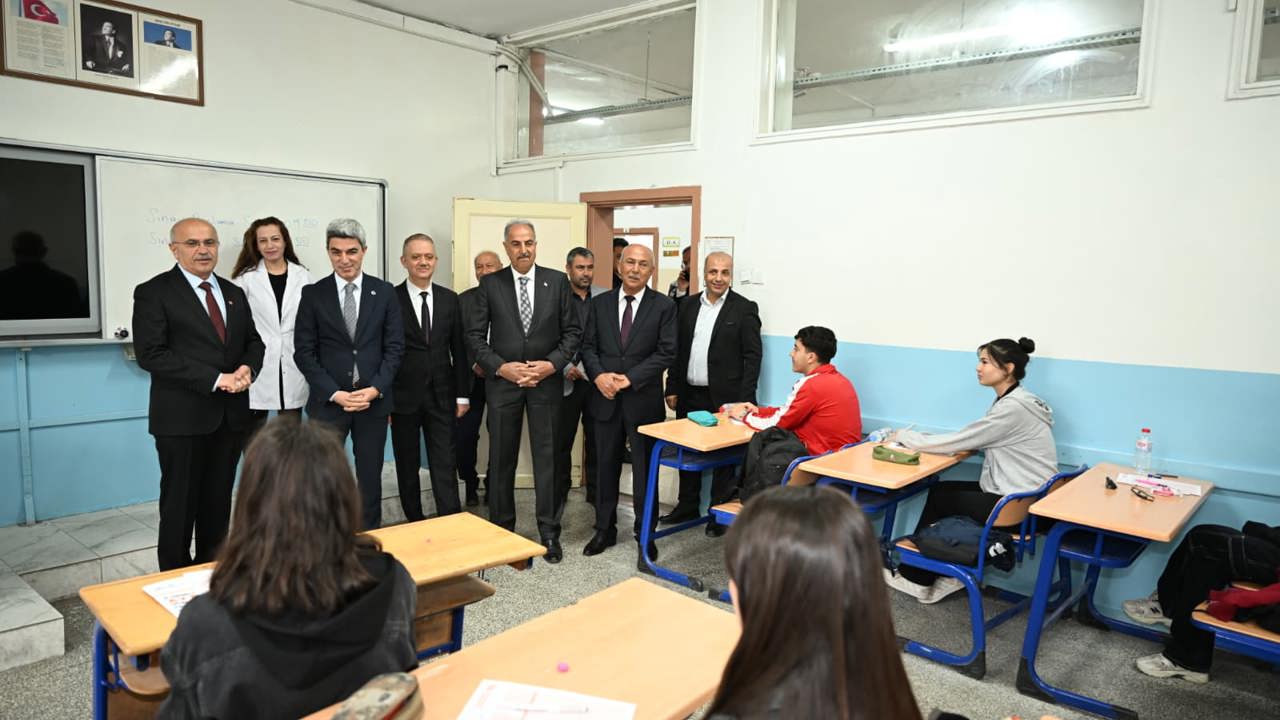 Büyükşehirden Eğitime Önemli Destek