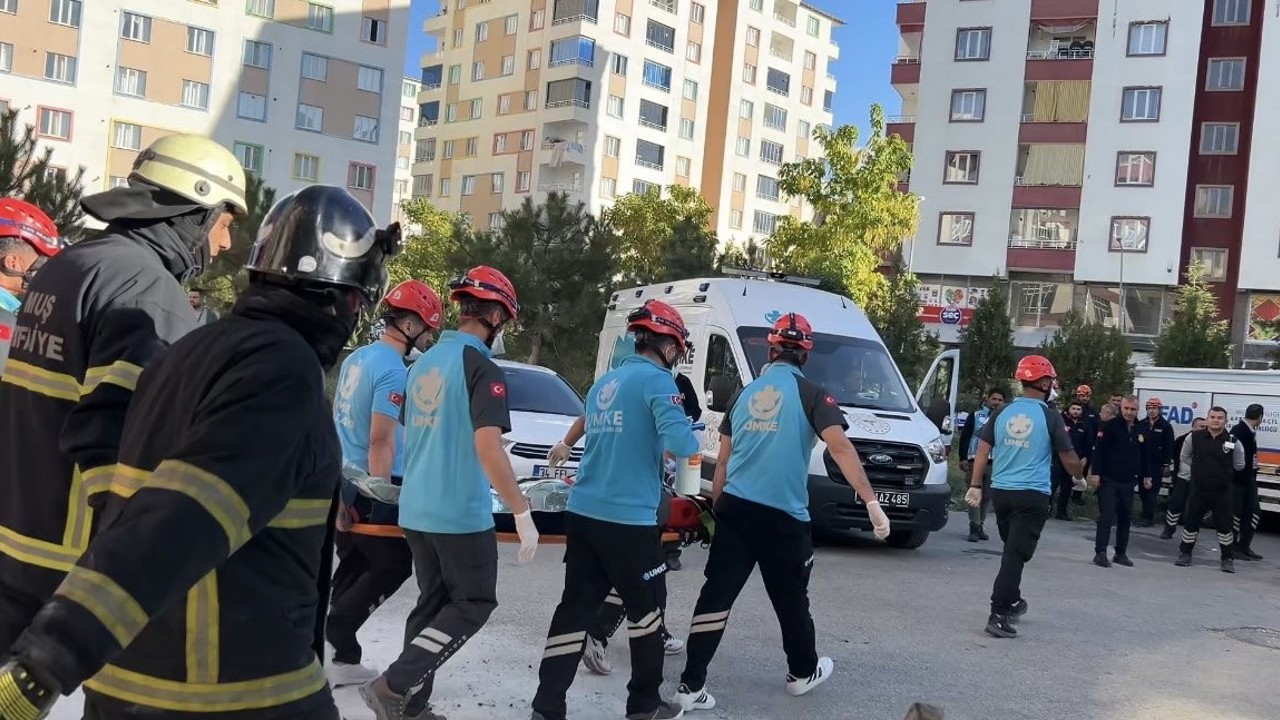Muş Devlet Hastanesinde gerçeğini aratmayan yangın tatbikatı
