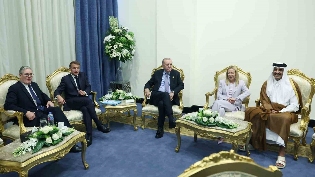 Cumhurbaşkanı Erdoğan’dan İtalya Başbakanı Meloni’ye: "Sigarayı bıraktırmam lazım"
