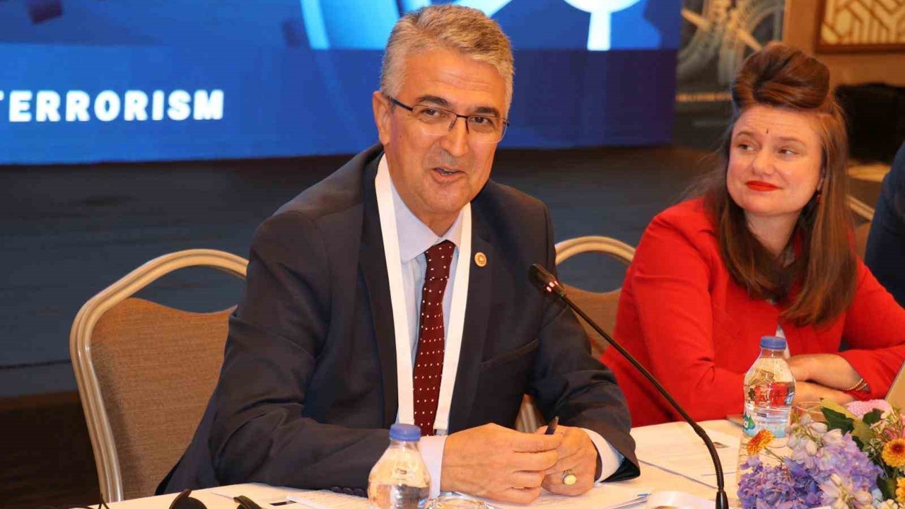 Terörizm ve organize suç arasındaki bağlantı Kamil Aydın başkanlığında masaya yatırıldı
