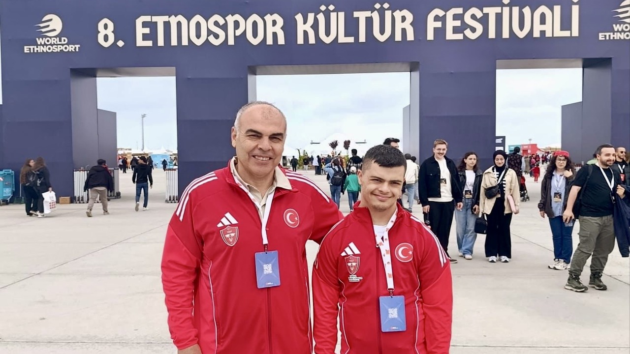 Spor Bilimleri Fakültesi Öğretim Üyesi Prof. Dr. Mehmet Ilkım ile milli sporcu o