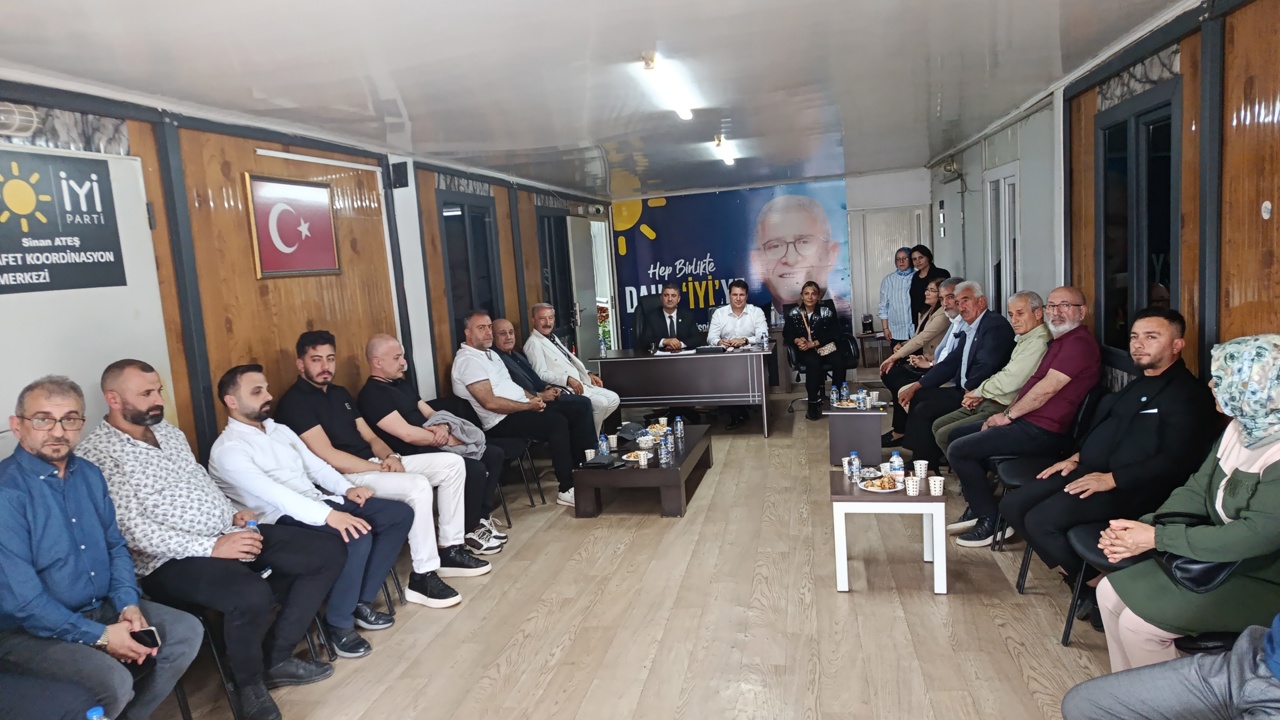 Malatya İYİ Parti'de Bayramlaşma