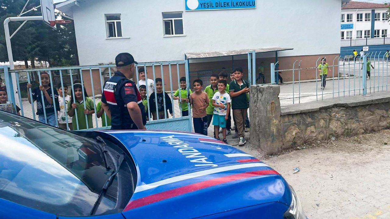Malatya’da Huzurlu Sokaklar Uygulaması: 10 Aranan Şahıs Yakalandı